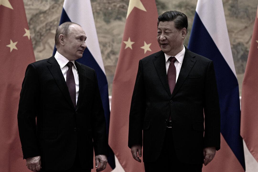Xi and Putin Announce ‘No Limits’ Partnership Amid Deepening Standoff With West