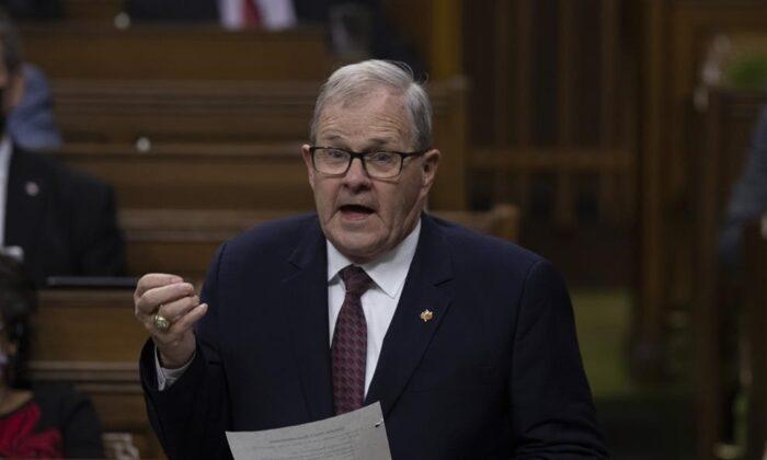 Veterans Affairs Minister Stands Firm on Record in Face of Anger, Call to Resign