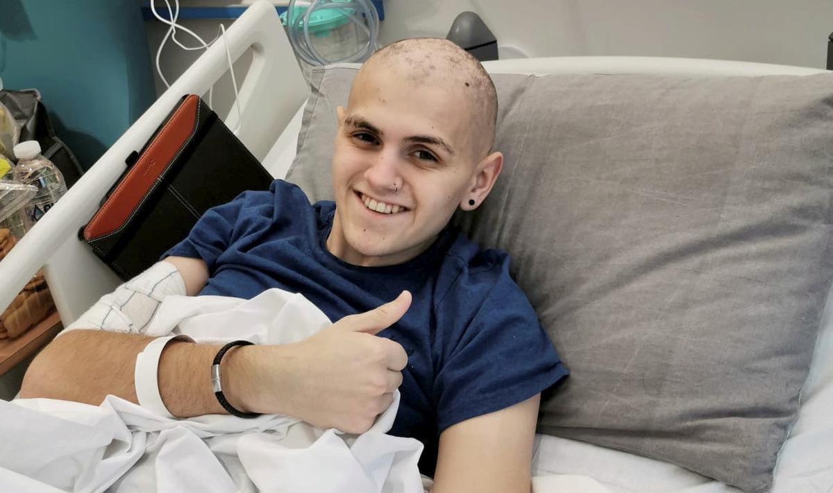 Rhys Langford, a 19-year-old teen, battles cancer. (SWNS)