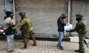 News Editor in Kashmir Arrested for Allegedly ‘Glorifying Terrorism’