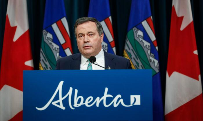Alberta to File Court Challenge Against Ottawa’s Use of Emergencies Act, Kenney Says