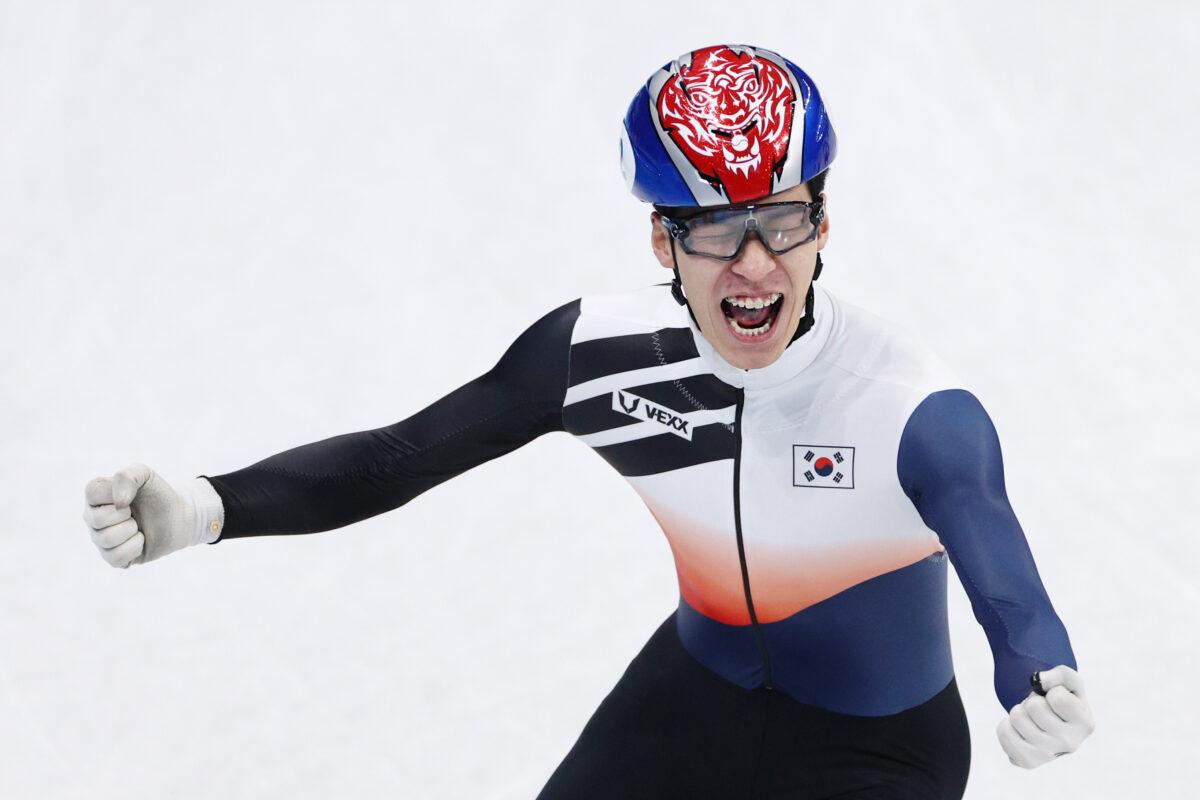 Hwang Dae-heon of Team South Korea celebrates winning the Gold medal during the Men's 1,500-meter Final A on day five of the Beijing 2022 Winter Olympic Games at Capital Indoor Stadium on Feb. 09, 2022. (Elsa/Getty Images)