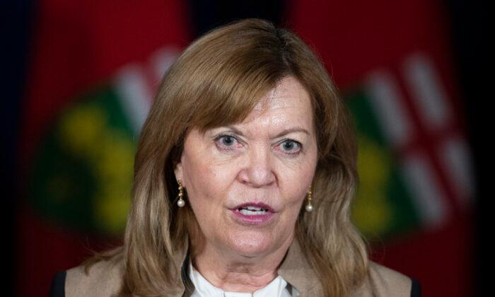 Ontario Has No Immediate Plans to Drop Vaccine Passports, Masking: Health Minister