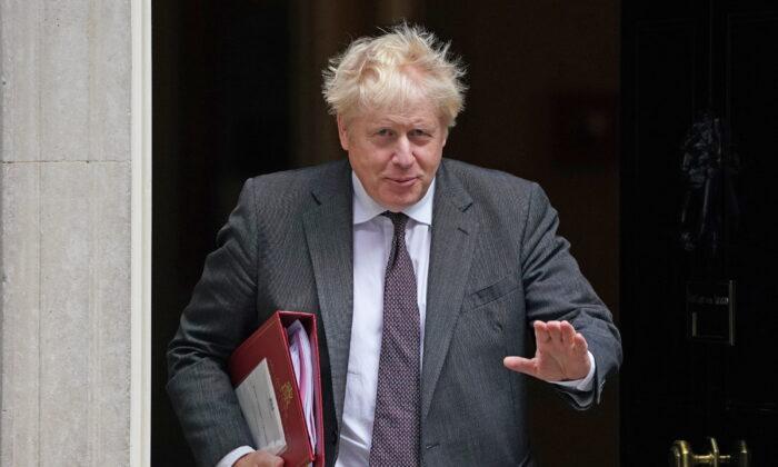 Former UK Minister Joins Call for Johnson to Resign Over Partygate Saga