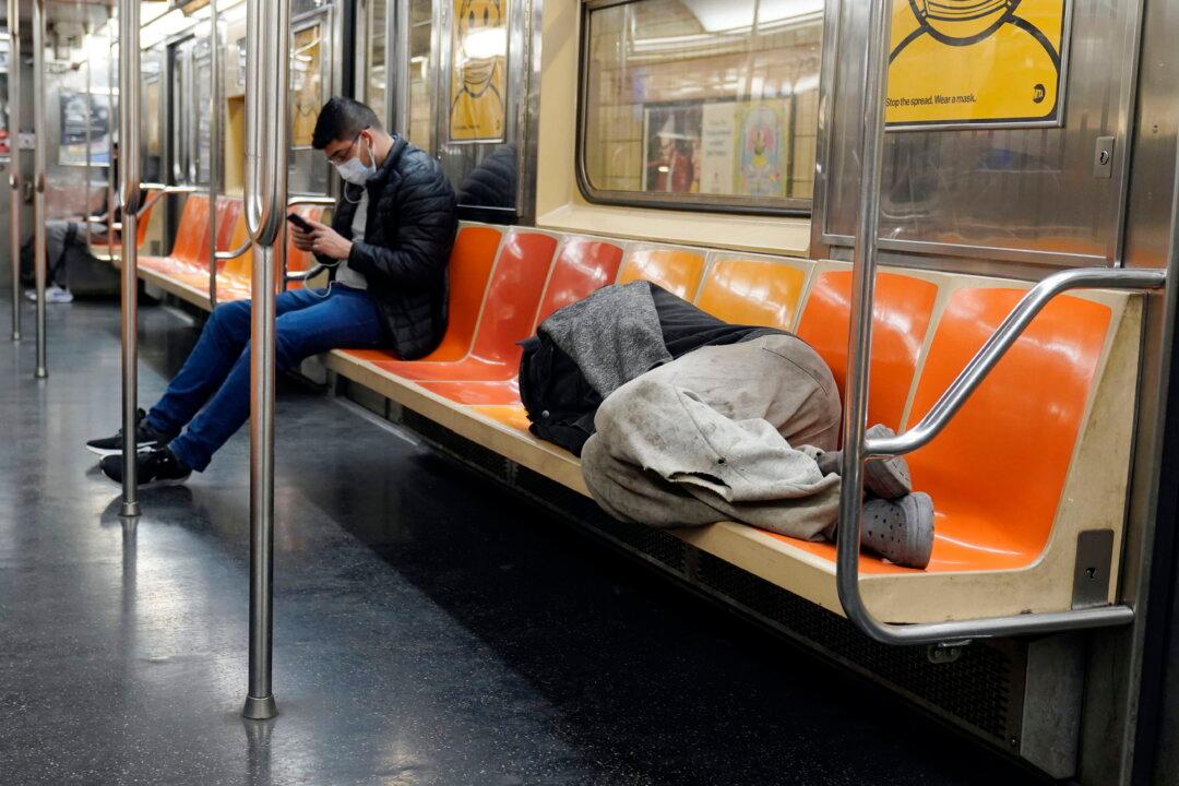 NYC Paves Way to Send Homeless Population to Upstate Counties That Rejected Migrant Relocation