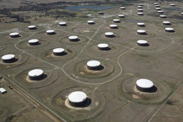 Crude oil storage tanks are seen from above at the Cushing oil hub, in Cushing, Okla., on March 24, 2016. (Nick Oxford/Reuters)