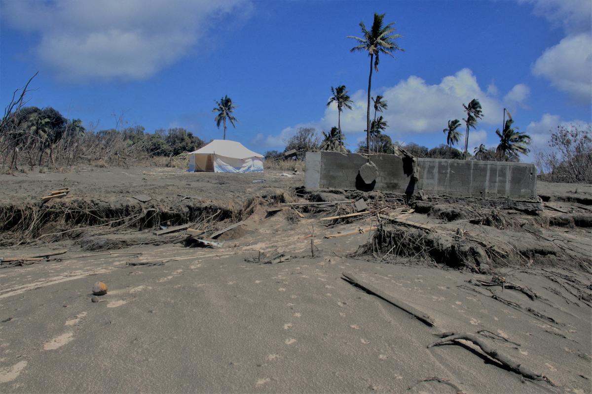 Musk’s Starlink Connects Remote Tonga Villages Still Cut Off After Tsunami