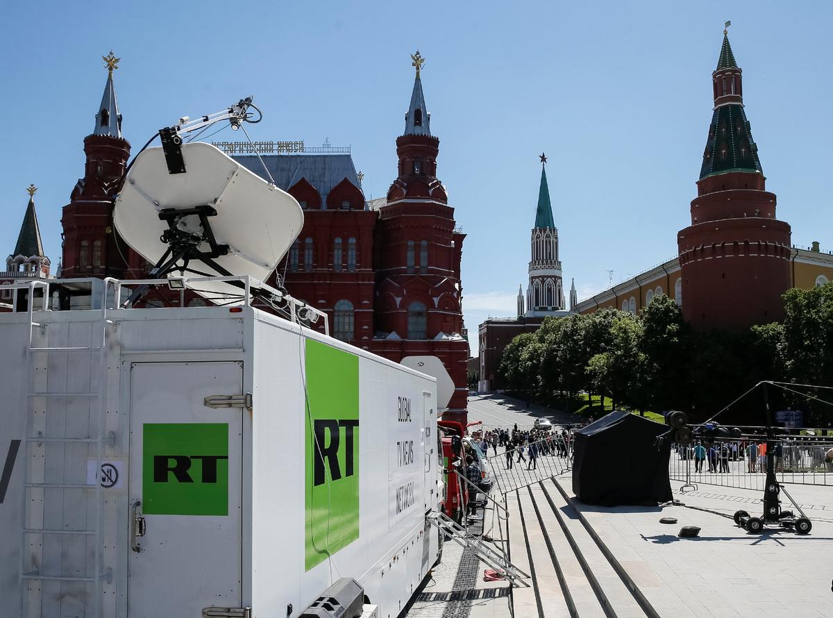 EU Bans Russian State Media Outlets, All Russian Flights