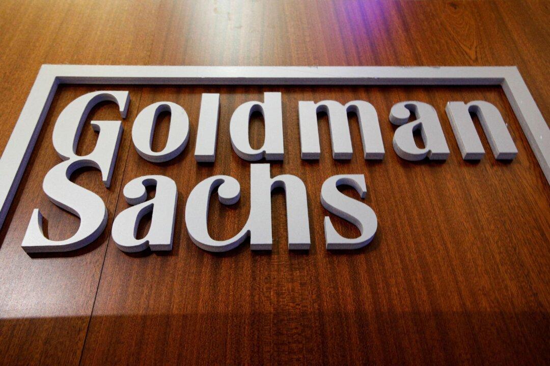 Goldman Sachs Slashes Credit Exposure to Russia