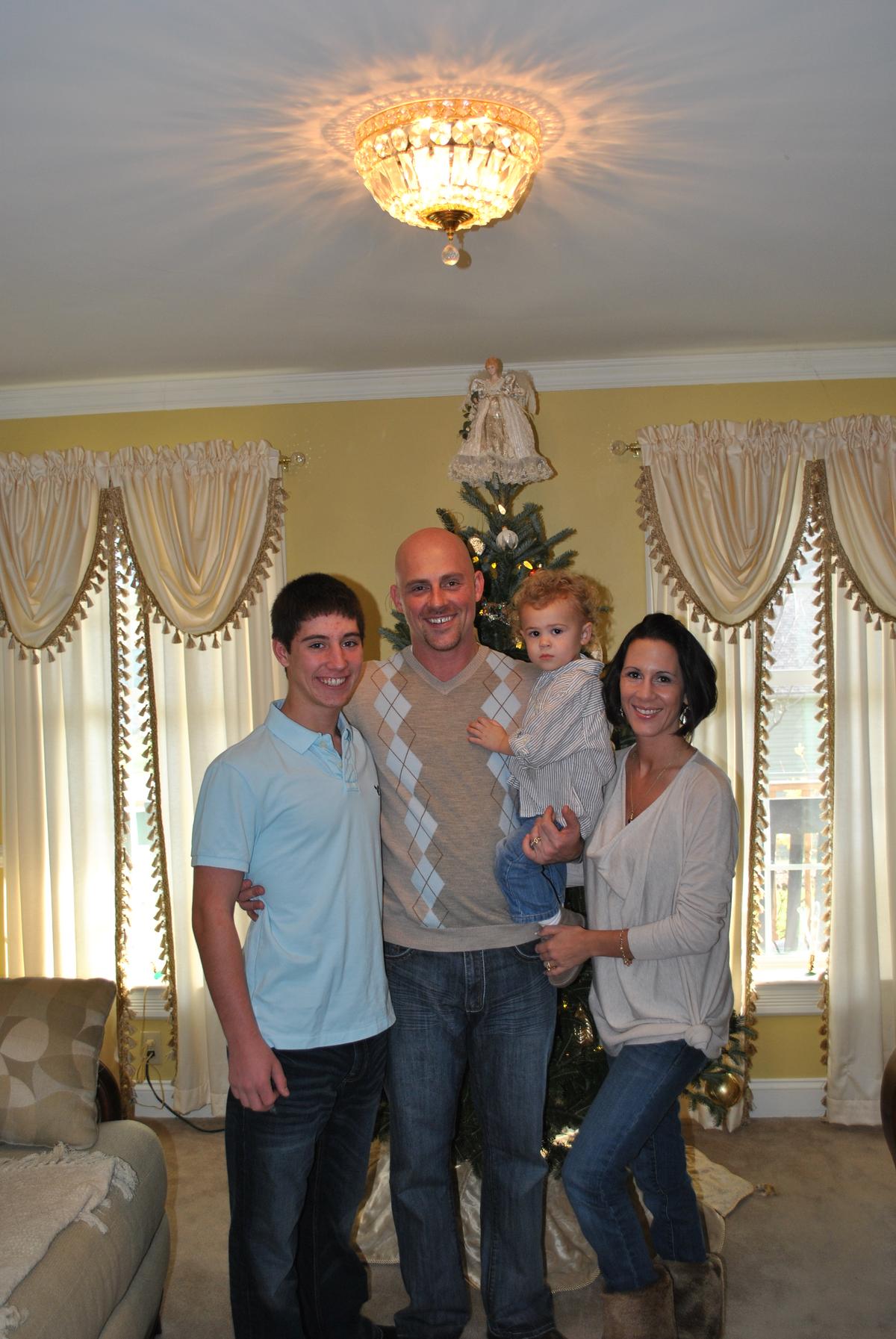 Darin Hamm with his wife, Jennifer, and two sons, Dylan and Griffin. (Courtesy of Jennifer Hamm)