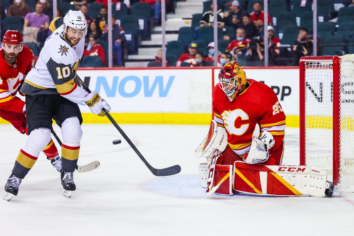 NHL Roundup: Flames' Jacob Markstrom Posts NHL-Best 8th Shutout