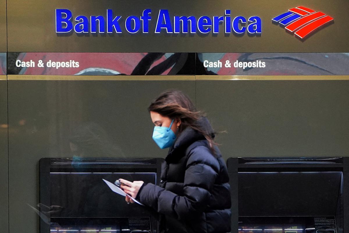 Customers Sue Bank of America for Not Refunding Overdraft Fees During Pandemic