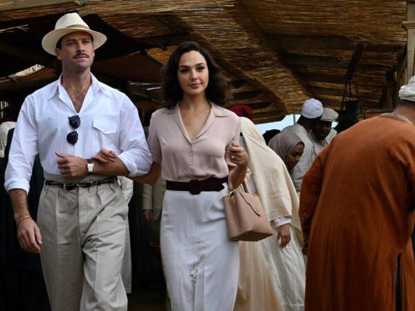 Armie Hammer and Gal Gadot in "Death on the Nile." (20th Century Studios)