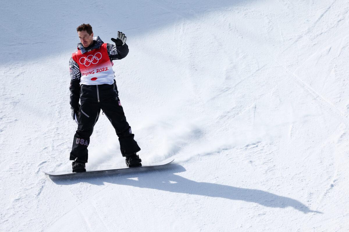Shaun White of Team United States reacts during this third run in the Men's Snowboard Halfpipe Final on day 7 of the Beijing 2022 Winter Olympics at Genting Snow Park, in Zhangjiakou, China, on Feb. 11, 2022. (Maddie Meyer/Getty Images)