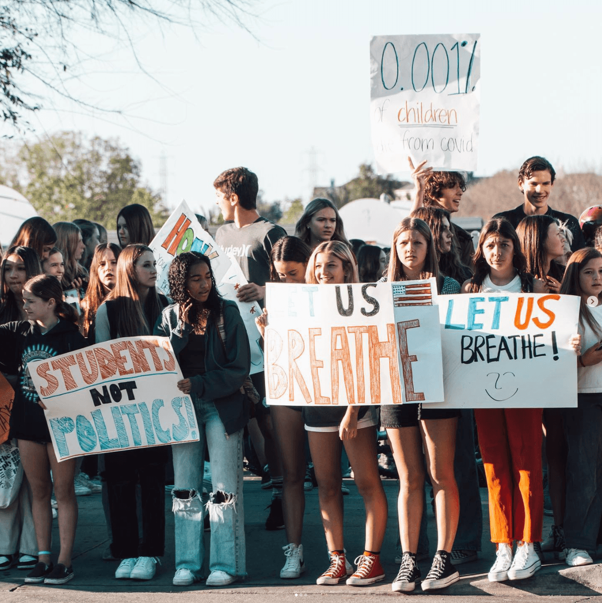 Over 100 Middle Schoolers Protest Mask Mandates