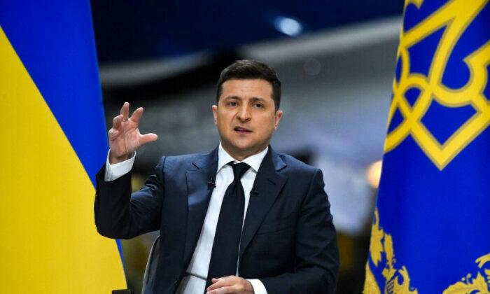 Ukraine’s Zelensky Invites Biden to Visit in Coming Days in Hopes of Deescalating Situation With Russia