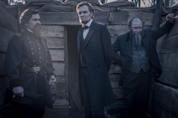 Graham Sibley (C) as Abraham Lincoln in docuseries "Abraham Lincoln." (History Channel)