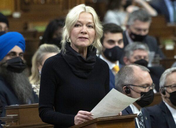 Conservative interim leader Candice Bergen rises during question period in the House of Commons in Ottawa on Feb. 14, 2022. (The Canadian Press/Adrian Wyld)
