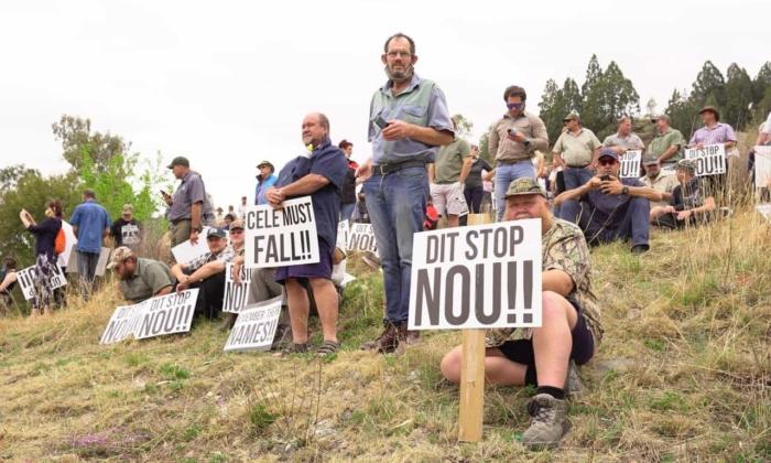 South Africa: ‘Shoot the Farmer’ Song Inflames Race and Land Tensions