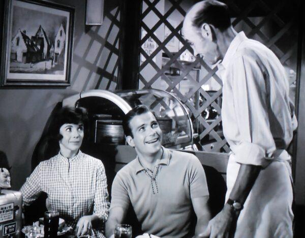 (L-R) Patricia Breslin, William Shatner, and Guy Wilkerson star in "The Twilight Zone" episode "Nick of Time." (CBS Video Library)
