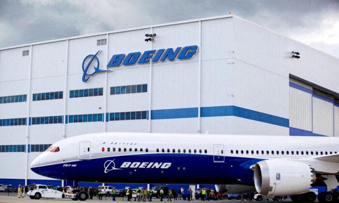 FAA Needs ‘Systemic Fix’ to Boeing 787 Dreamliner Production Issues