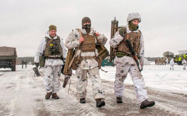 Ukrainian soldiers train during military drills close to Kharkiv, Ukraine, on Feb. 10, 2022. (Andrew Marienko/AP)