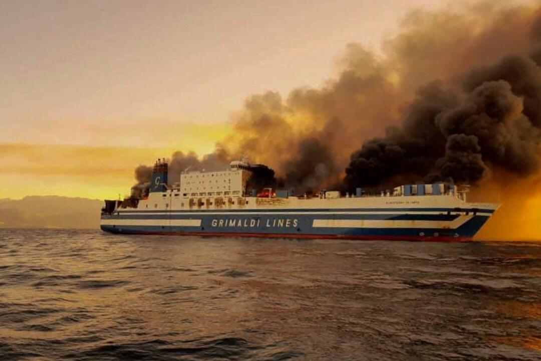 Greece: More Bodies Found on Burned-Out Ferry, Deaths at 8