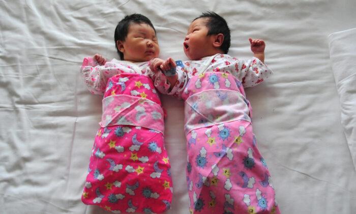 Chinese Politician Blasted Over Proposal to Allow Single Women to Have 1 Child