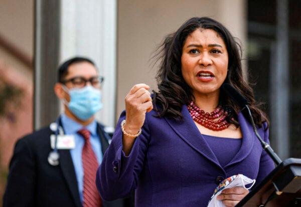  San Francisco Mayor London Breed speaks during a news conference outside of Zuckerberg San Francisco General Hospital in San Francisco, Calif., on March 17, 2021. (Justin Sullivan/Getty Images)