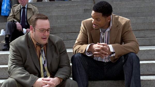 Kevin James (L) and Will Smith in “Hitch.” (Columbia Pictures)