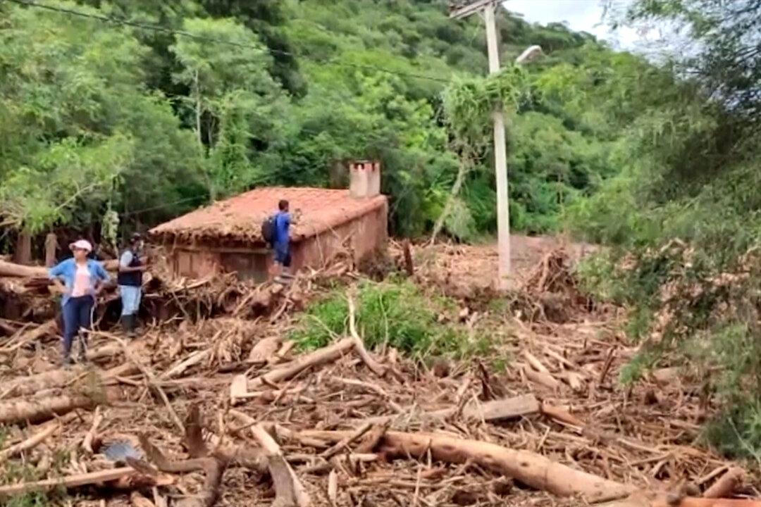 Bolivia Flooding Kills 3 People, 7 Missing