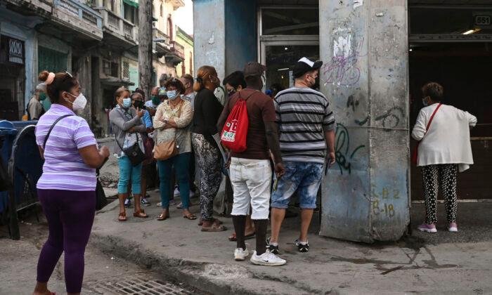 Russia Postpones Cuba Debt Payments