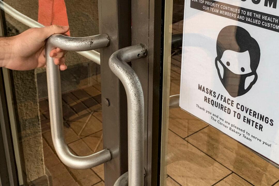 Los Angeles County to Ease Indoor Mask Mandate on Feb. 25