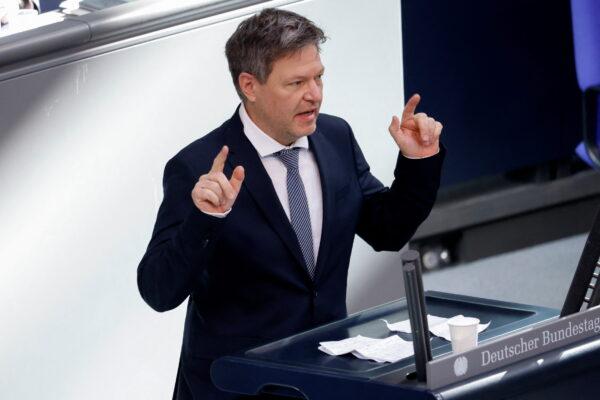 German Economy and Climate Minister Robert Habeck speaks during an extraordinary session, at the lower house of parliament Bundestag in Berlin, Germany, on Feb. 27, 2022. (Michele Tantussi/Reuters)