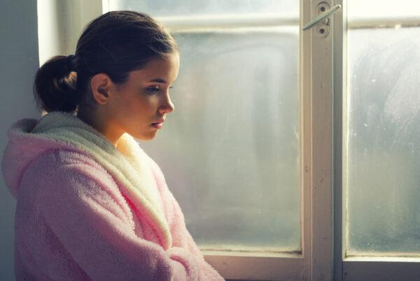 Stress and anxiety can cause depression in teen girls. (Shutterstock)