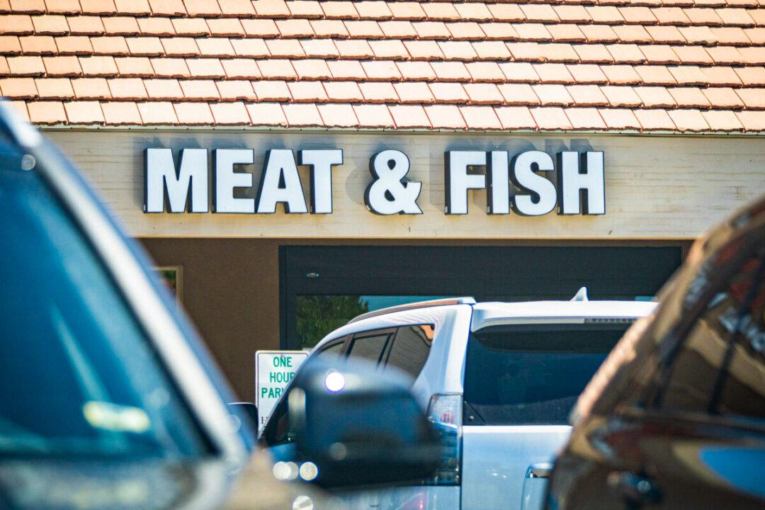 California Lawmakers Target Factory Farms and Slaughterhouses