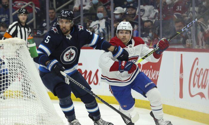NHL Roundup: Jets Blow Four-Goal Lead, Come Back to Rout Habs