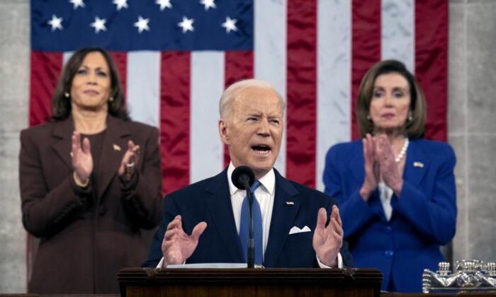 Biden Addresses Russia and Inflation, Offers New Tone on COVID-19 Pandemic in First SOTU