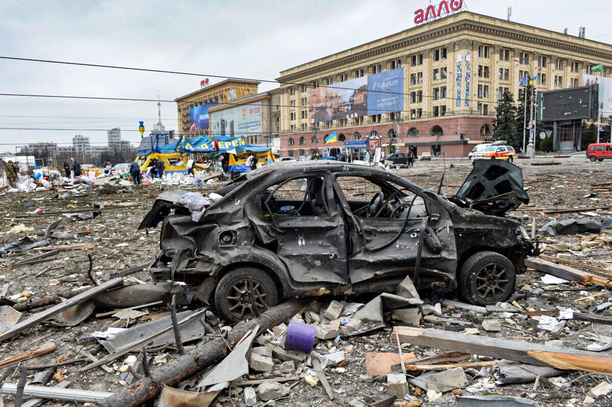 The square outside the damaged local city hall of Kharkiv on March 1, 2022. (Sergey Bobok/AFP via Getty Images)