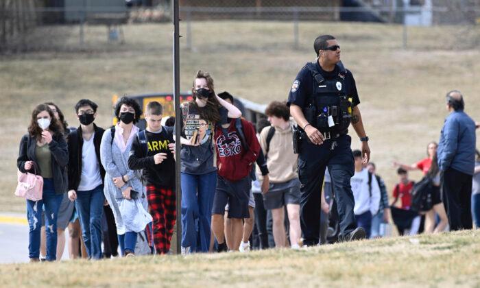 Police: Student Shoots, Wounds 2 at Kansas High School