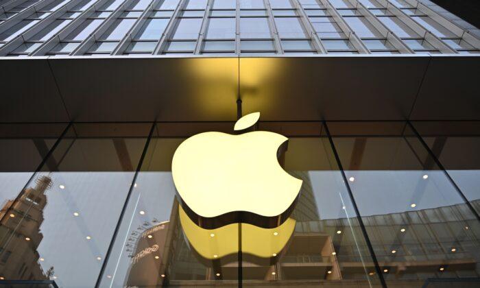 Apple Is Sued by French App Developers Over App Store Fees