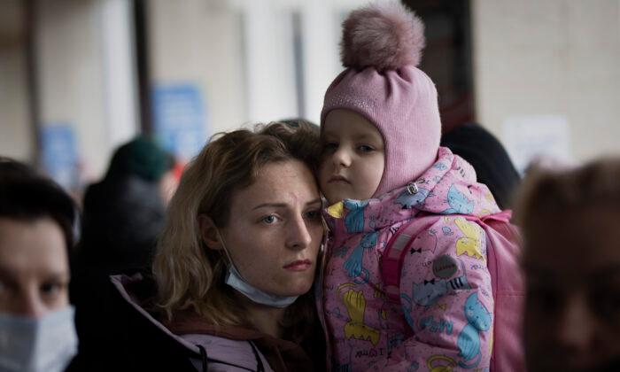 Ukraine’s Mariupol Evacuation on Hold Amid Claims Russia Has Violated Ceasefire