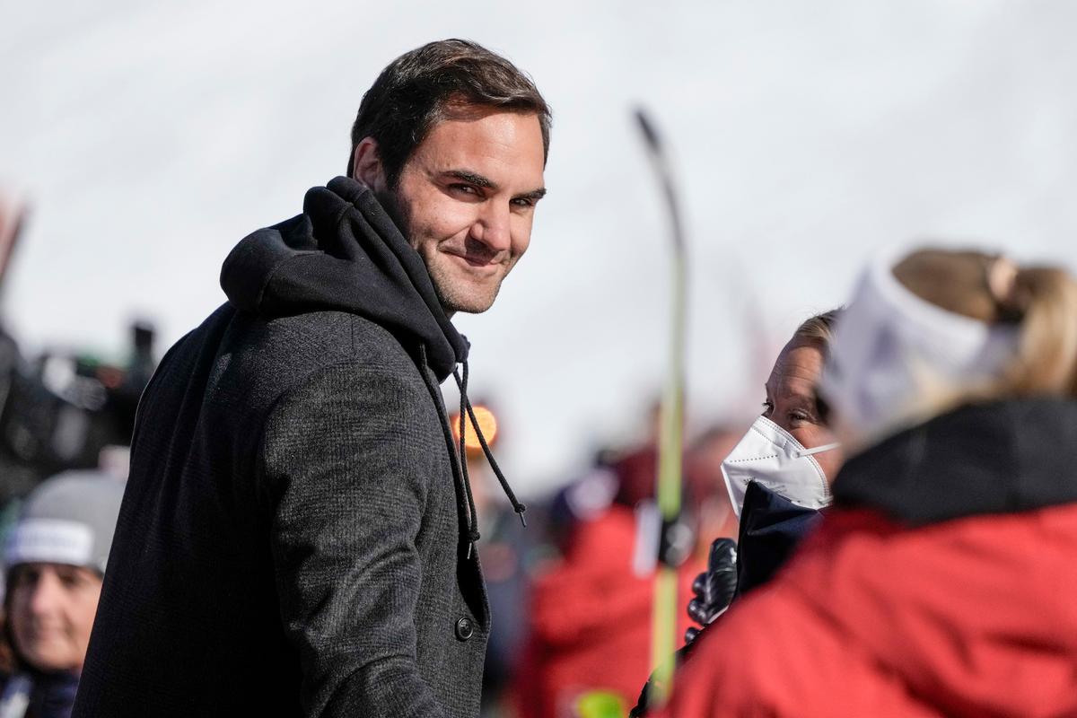 Federer Says His Comeback Will Not Be Before Late Summer