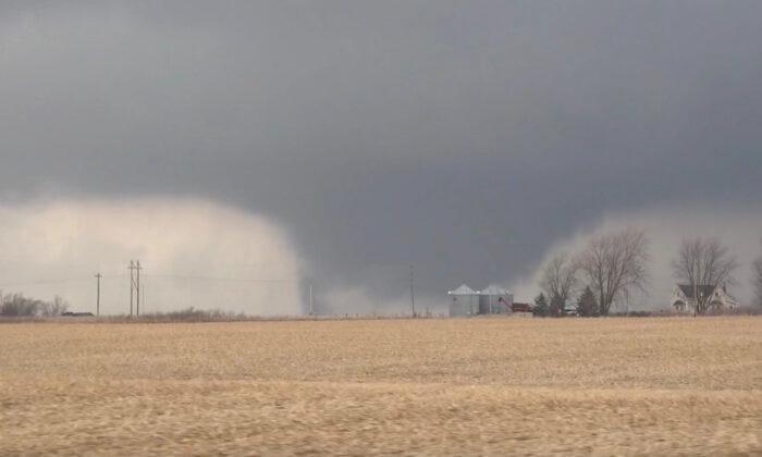 Officials: 7 Dead After Tornado Tore Through Central Iowa