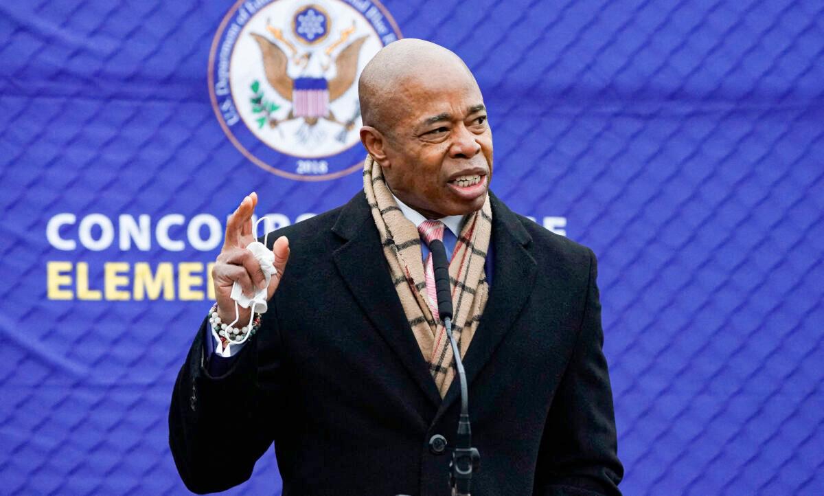 New York City’s Vaccine Passports, School Mask Mandate Ending Monday: Mayor