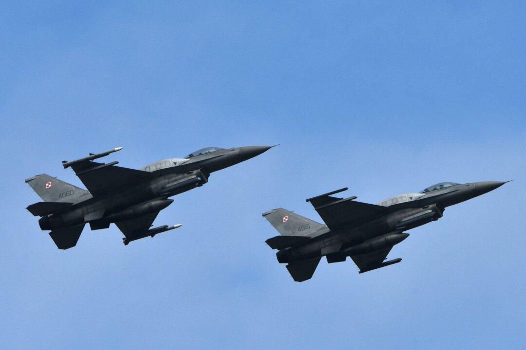 F-16s Won’t Be a Game-Changer in Ukraine, Pentagon Leaders Say