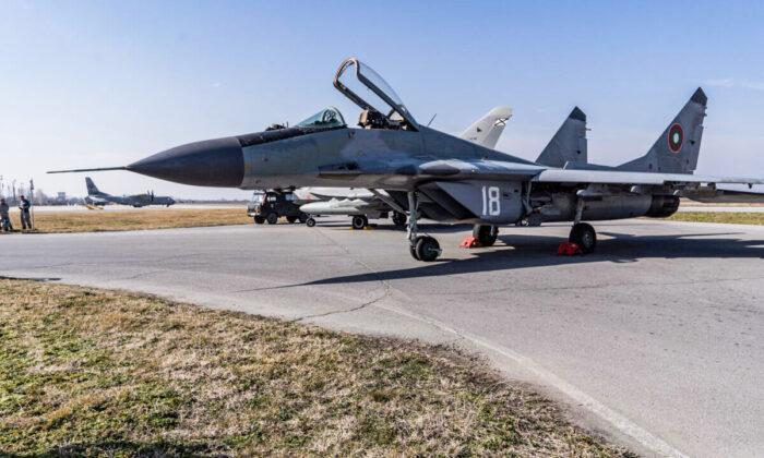 US, Poland in Discussion to Provide Ukraine With Fighter Jets, Biden Admin Says