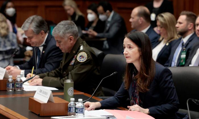 Agency Chiefs Testify on Worldwide Threats to Senate Intelligence Committee