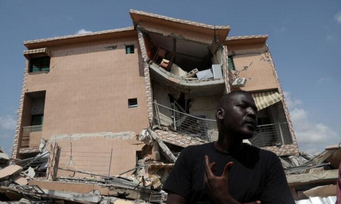 At Least 6 Die as Ivory Coast Apartment Block Collapses