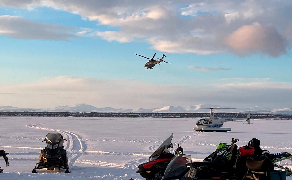 Small Plane Crashes on Frozen Alaska Lake, Injuring 5 People